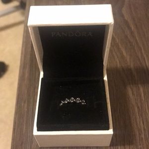 Pandora flower ring